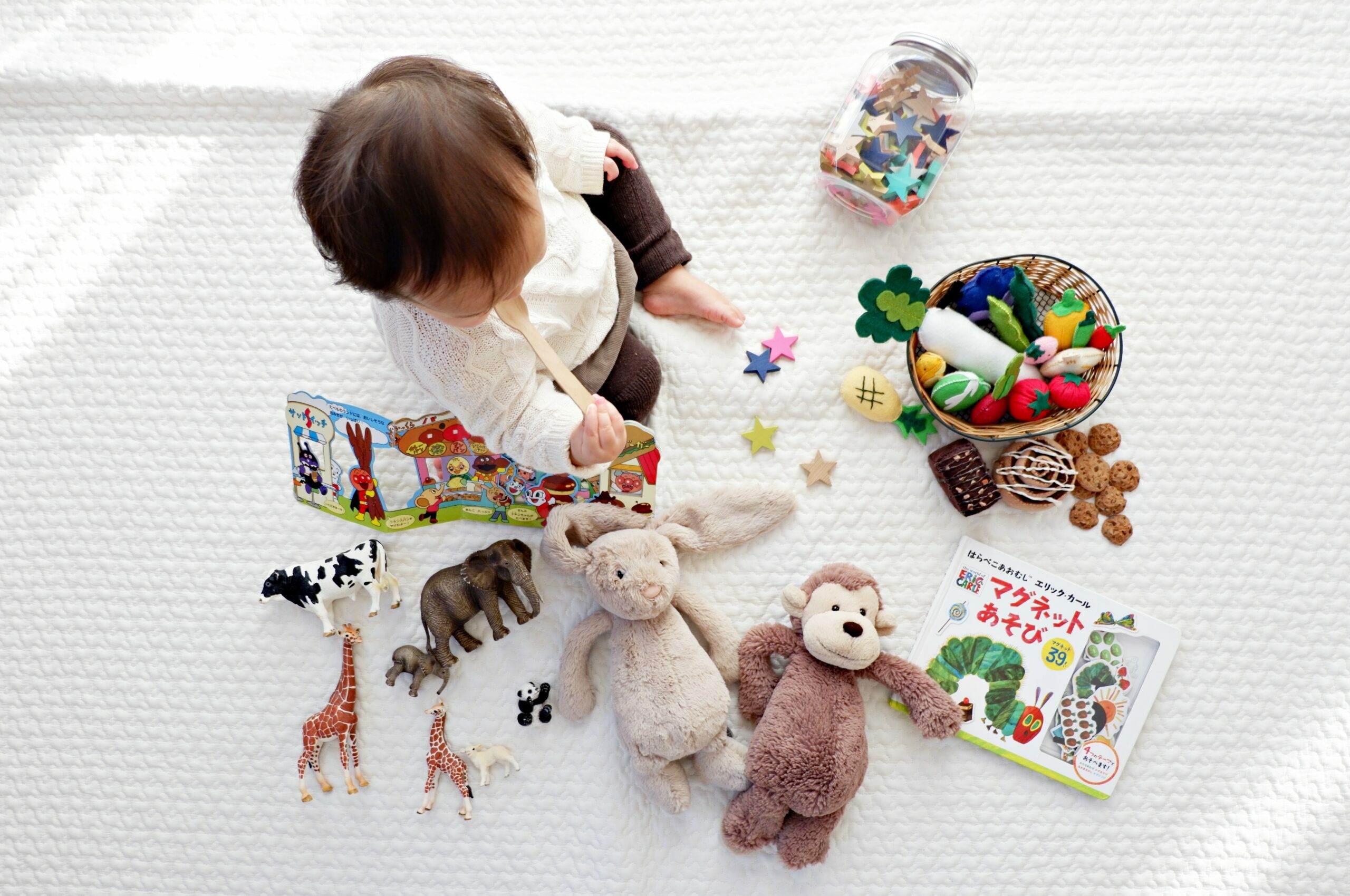 Educational Benefits of Providing Toys To Children yuri-shirota-p0hDztR46cw-unsplash