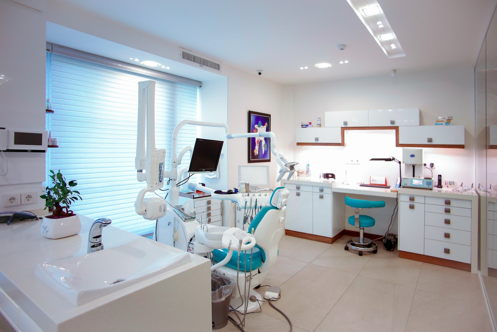 The Role Of Preventive Dentistry In Achieving Natural Looking Cosmetic Results white ceramic sink near white ceramic sink